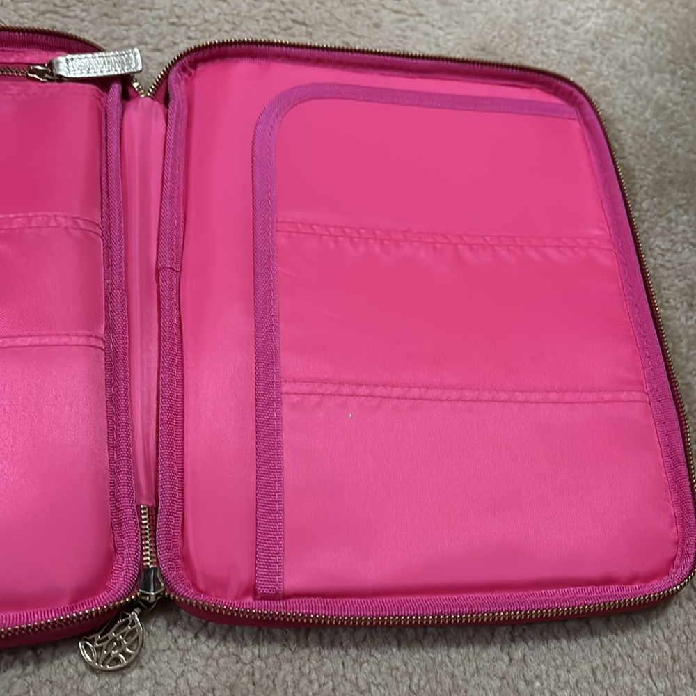 Lilly Pulitzer folio organizer portfolio - Picture 6 of 8